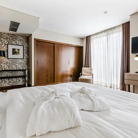 Hotel Villa Batalha فندق باتالها