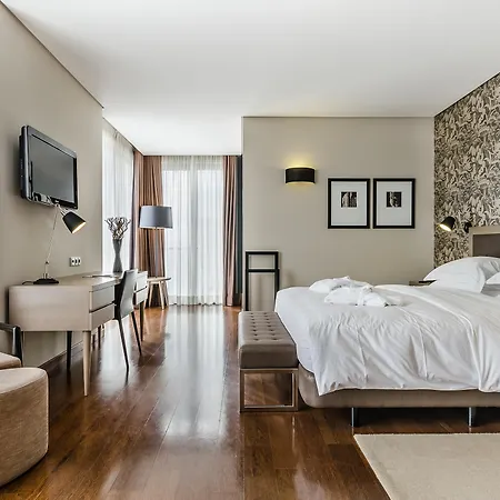 Hotel Villa Batalha 4*