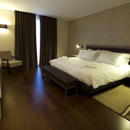 Hotel Villa Batalha 4*